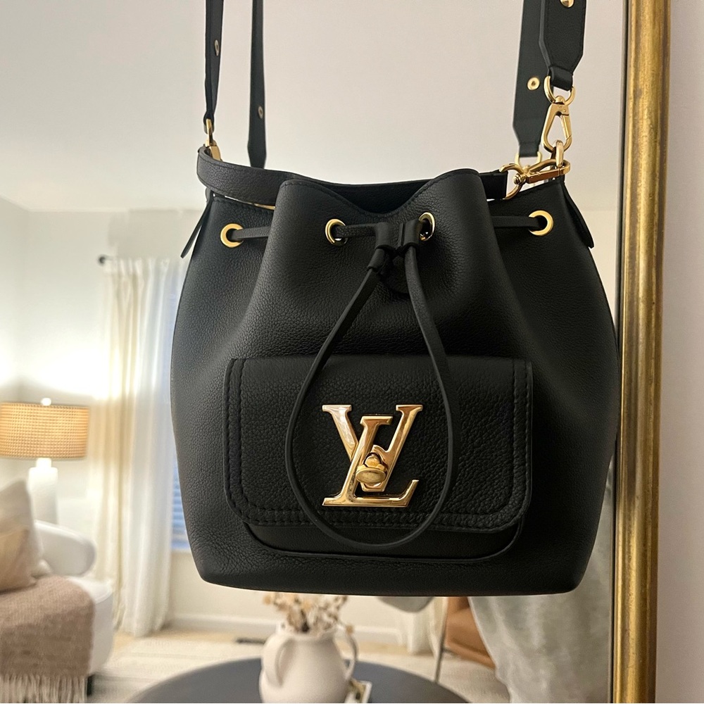 Louis Vuitton lockme bucket crossbody